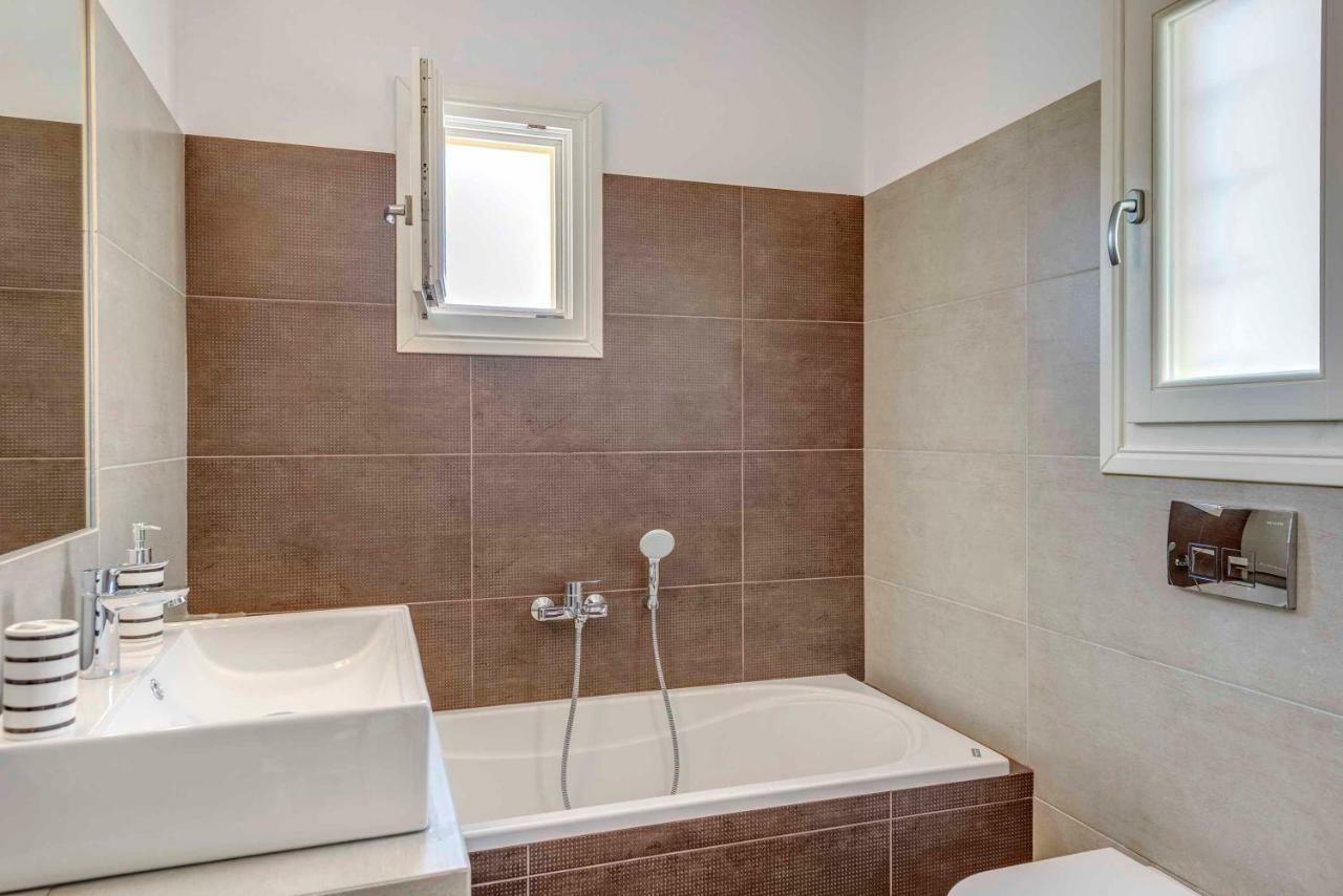 Villa Alba In Syros With Private Jacuzzi Αζόλιμνος Εξωτερικό φωτογραφία