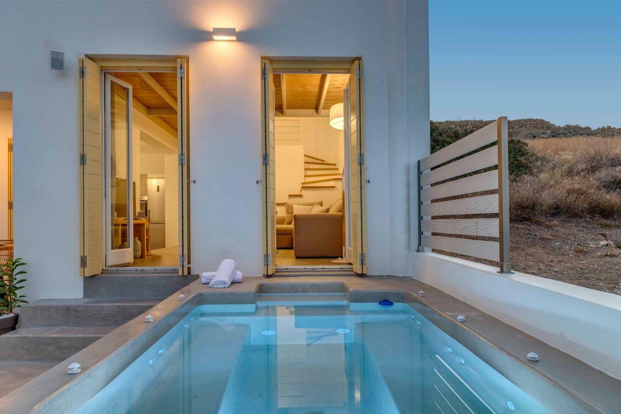 Villa Alba In Syros With Private Jacuzzi Αζόλιμνος Εξωτερικό φωτογραφία